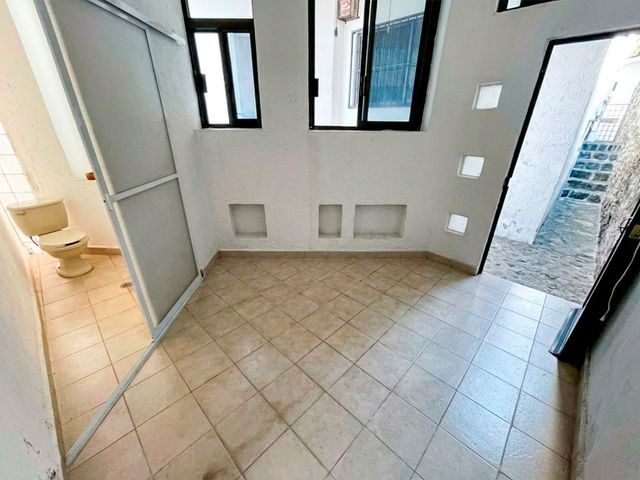 place photo 36