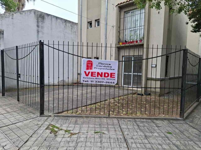 Monoambiente al frente