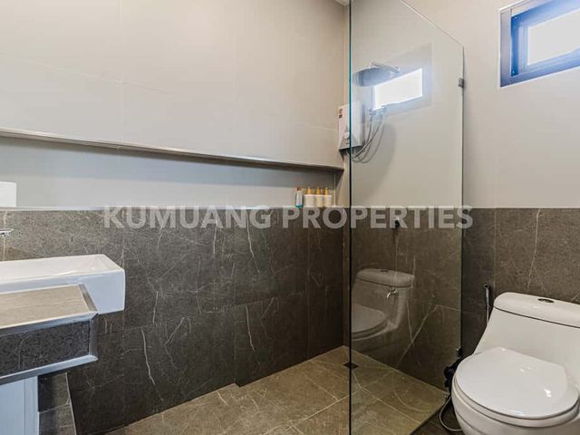 place photo 48
