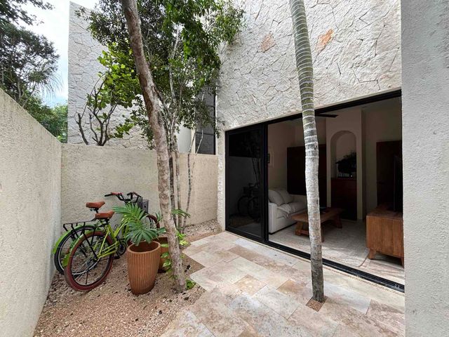 place photo 26