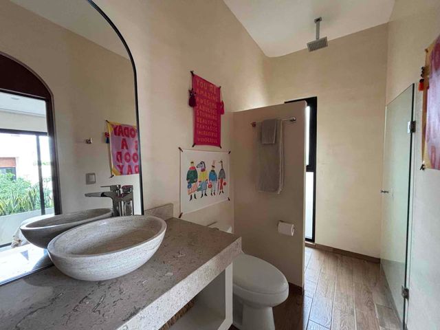 place photo 32