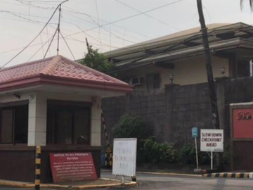 Prime Lot in New Manila Rolling Hills Village, Quezon City for Sale