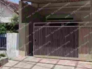 Rumah untuk disewakan di Gubeng - AC, Garasi