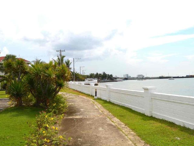 place photo 24
