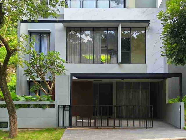 BEST.. rumah mewah 3 lantai, cluster eksklusif citragrand tembalang, strategis, bebas banjir