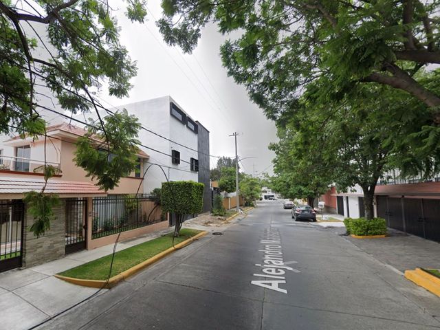 place photo 13