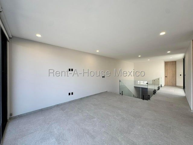 place photo 53