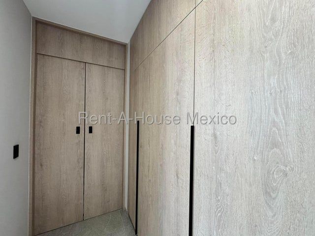 place photo 56