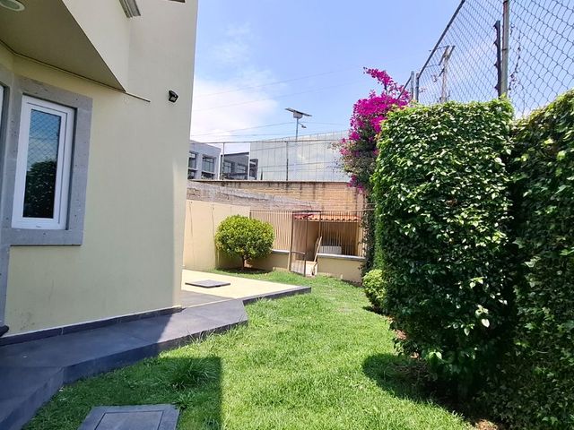 place photo 52