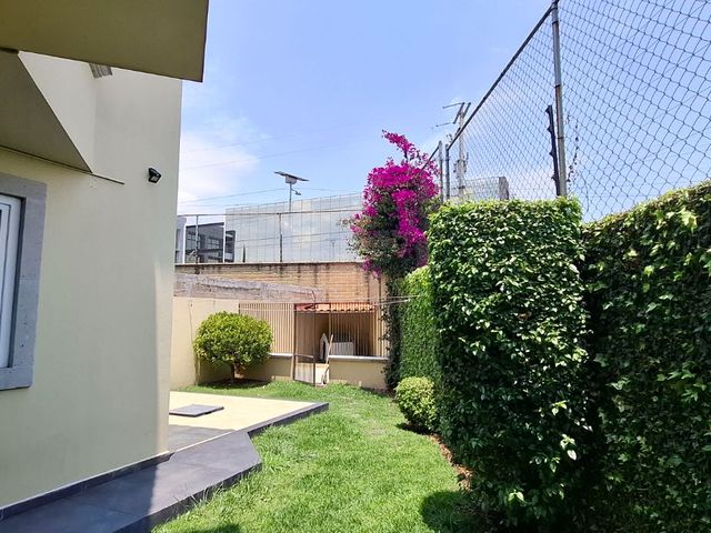 place photo 53