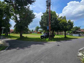 Jawa, PIDIE, Aceh, Indonesia - Garasi, Taman