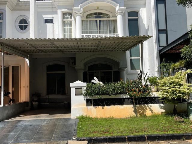 Disewakan Rumah Pantai Indah Kapuk 1 Full Furnish