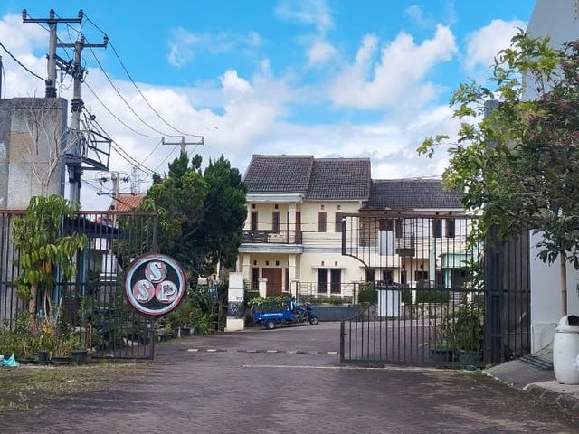 place photo 9