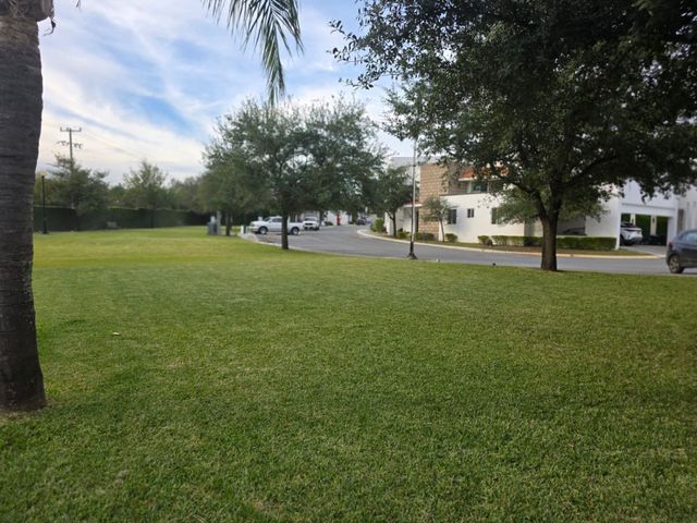 place photo 40
