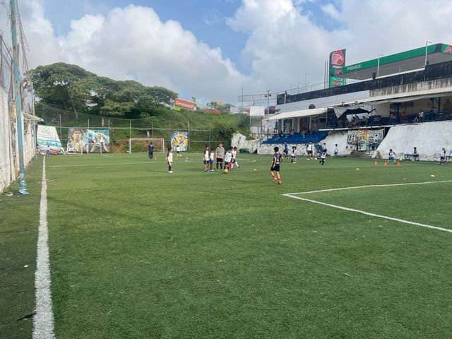 Campo de Futbol en Venta