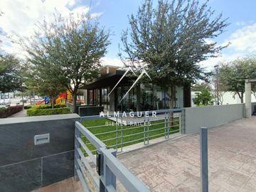 place photo 23