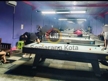 Bangunan untuk Usaha di Daerah Sambiroto