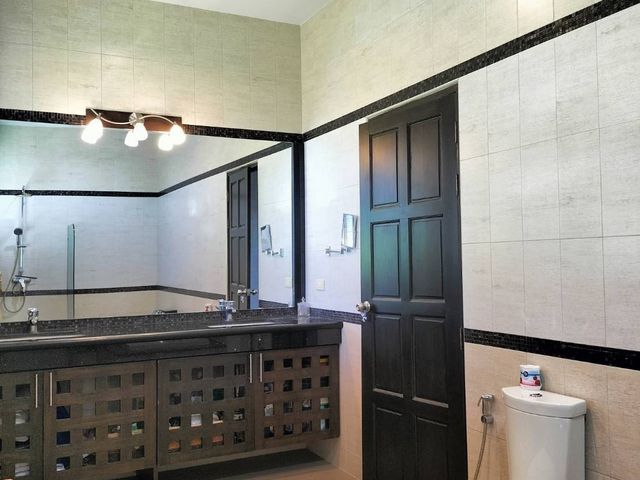 place photo 40