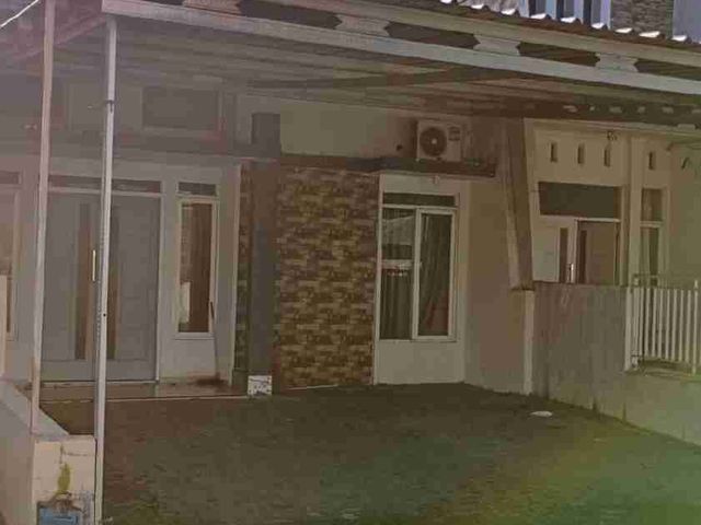 rumah 2 kmr disewakan