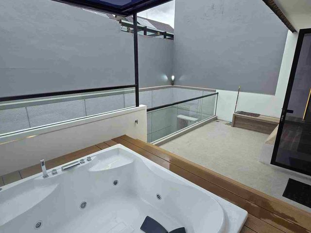 place photo 75