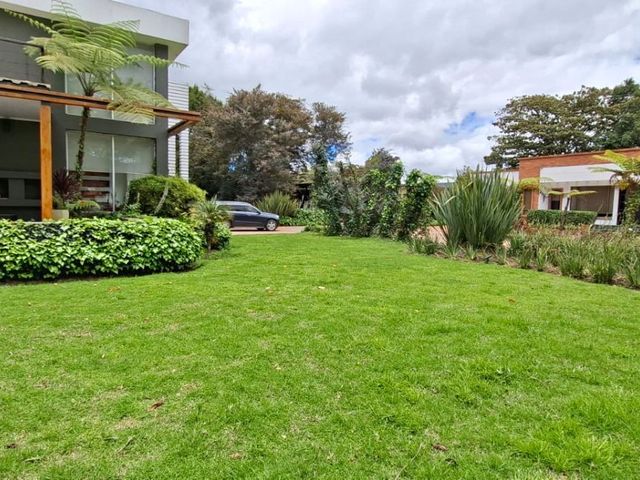place photo 68