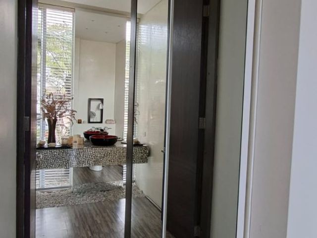 place photo 61