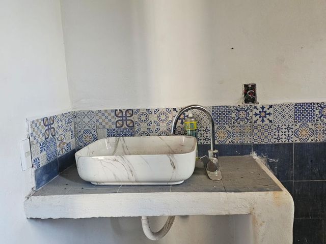 place photo 66
