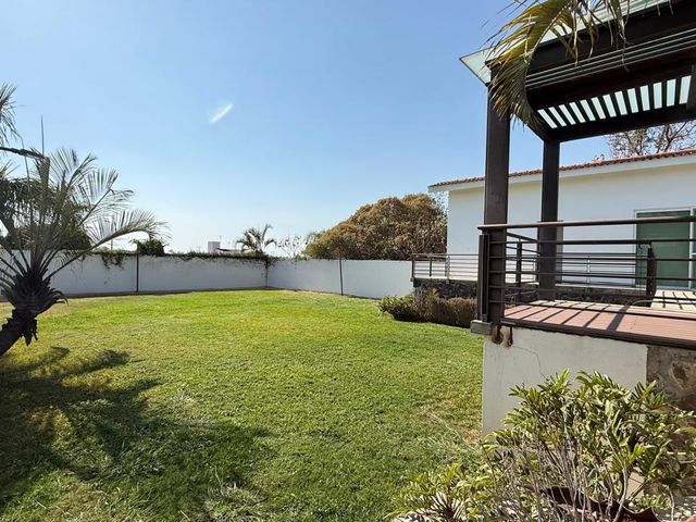 place photo 44