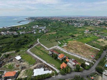 Kesiman Petilan - Listrik, Internet, Wifi
