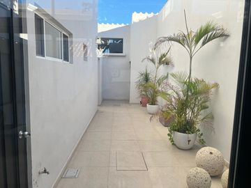 place photo 24