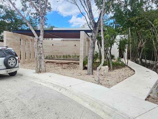 place photo 34