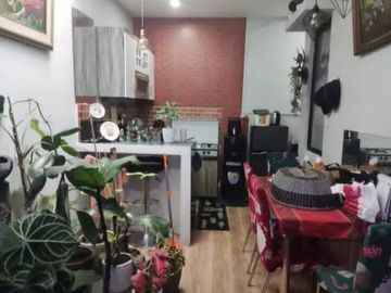 Rumah dijual di Kota Tangerang - AC, Air
