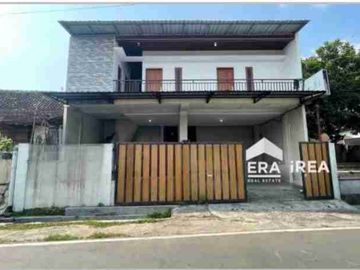 rumah 2lantai  Dijual  solo di ngabeyan  kartasura sukoharjo