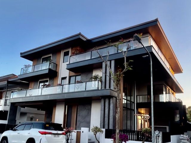 Phuket Mansions 10 Bedroom House and Lot For Sale