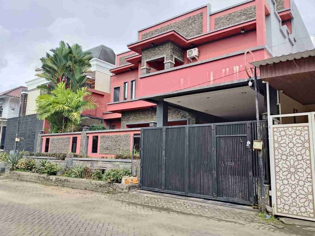 KOMP BOUGENVILLE JL.PENGAYOMAN