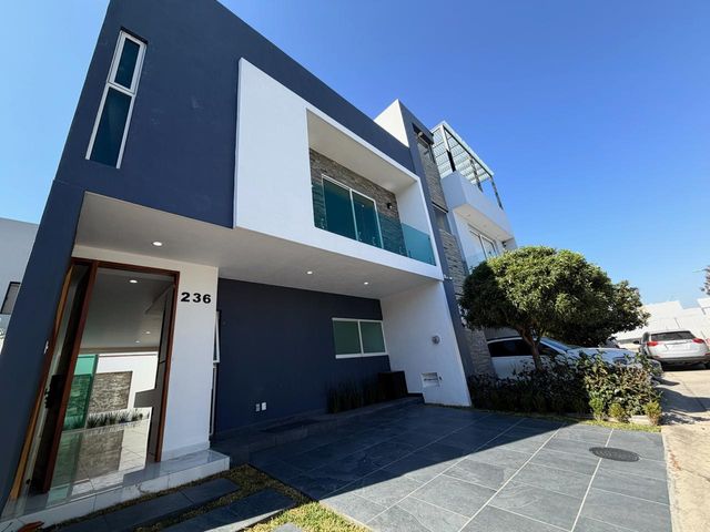 place photo 52