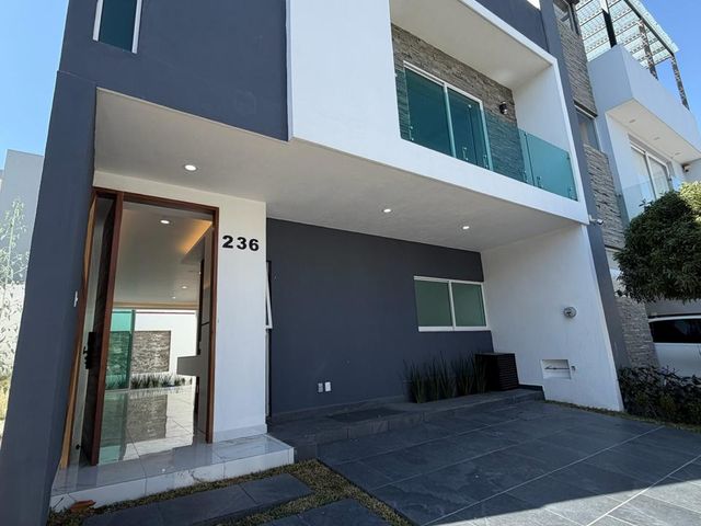 place photo 48