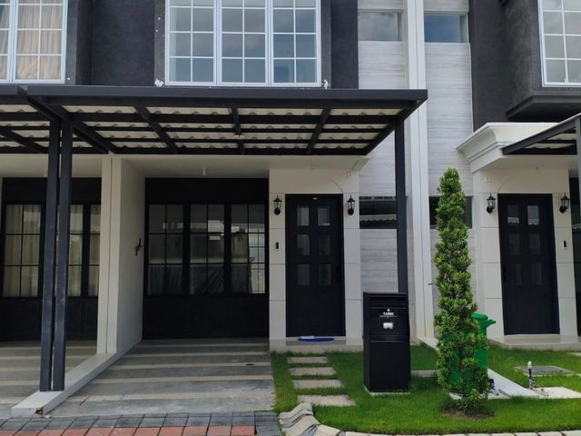 Dijual Rumah Baru Wisata Bukit Mas  Cluster Chelsea