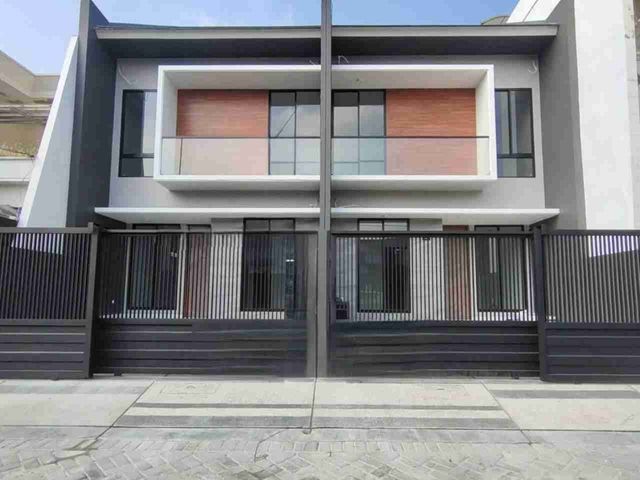 ‼️SISA 1 UNIT‼️PERUMAHAN KUTISARI INDAH UTARA DEKAT KAMPUS PETRA