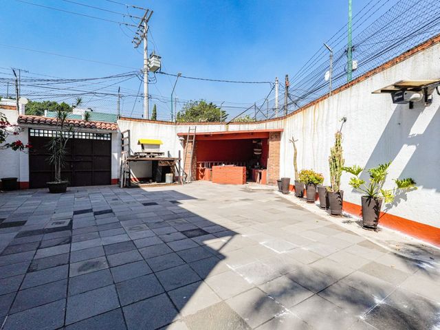 place photo 18