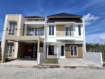 RUMAH DIJUAL DI SOLO DEKAT BANDARA ADI SOEMARMO