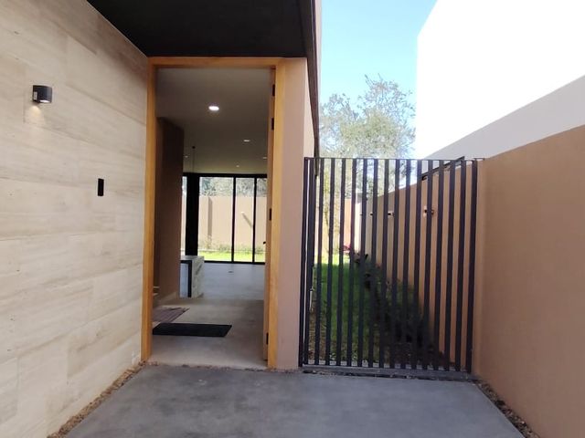 place photo 32