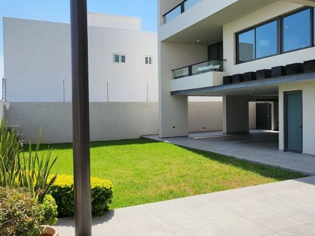 place photo 70
