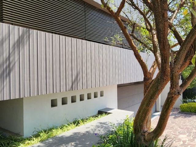 place photo 80