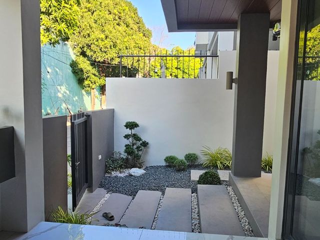 place photo 33