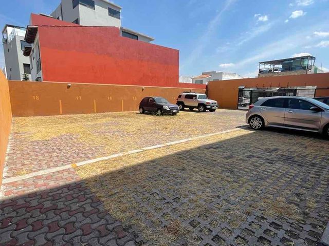 place photo 25