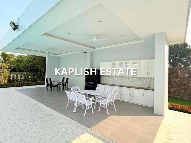 place photo 20
