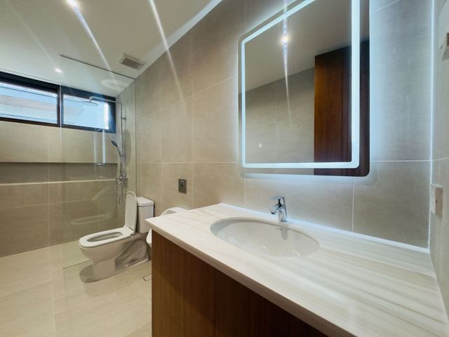 place photo 65
