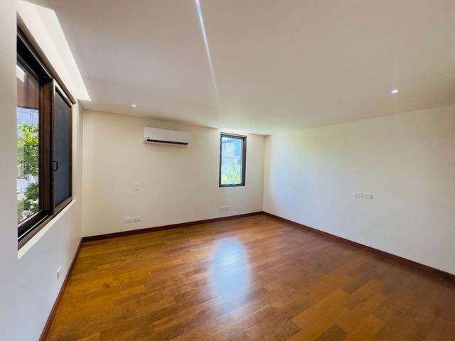 place photo 57