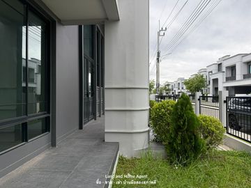 place photo 32